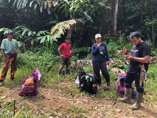 Menjaga Kelestarian Hutan dengan Patroli