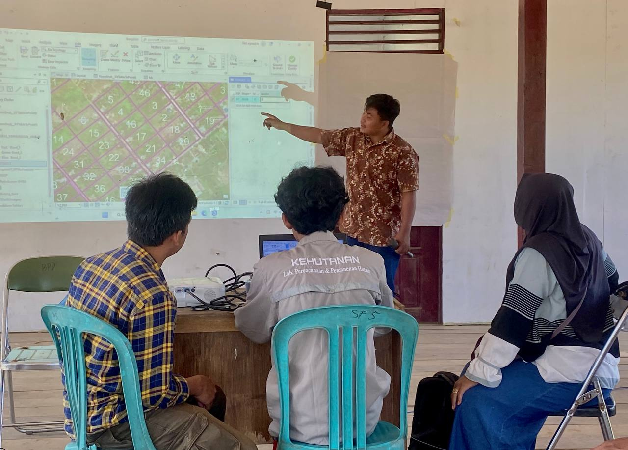 KBCF Fasilitasi Pendataan dan Pemetahaan Lahan Pekebun Sawit Swadaya Kutai Timur