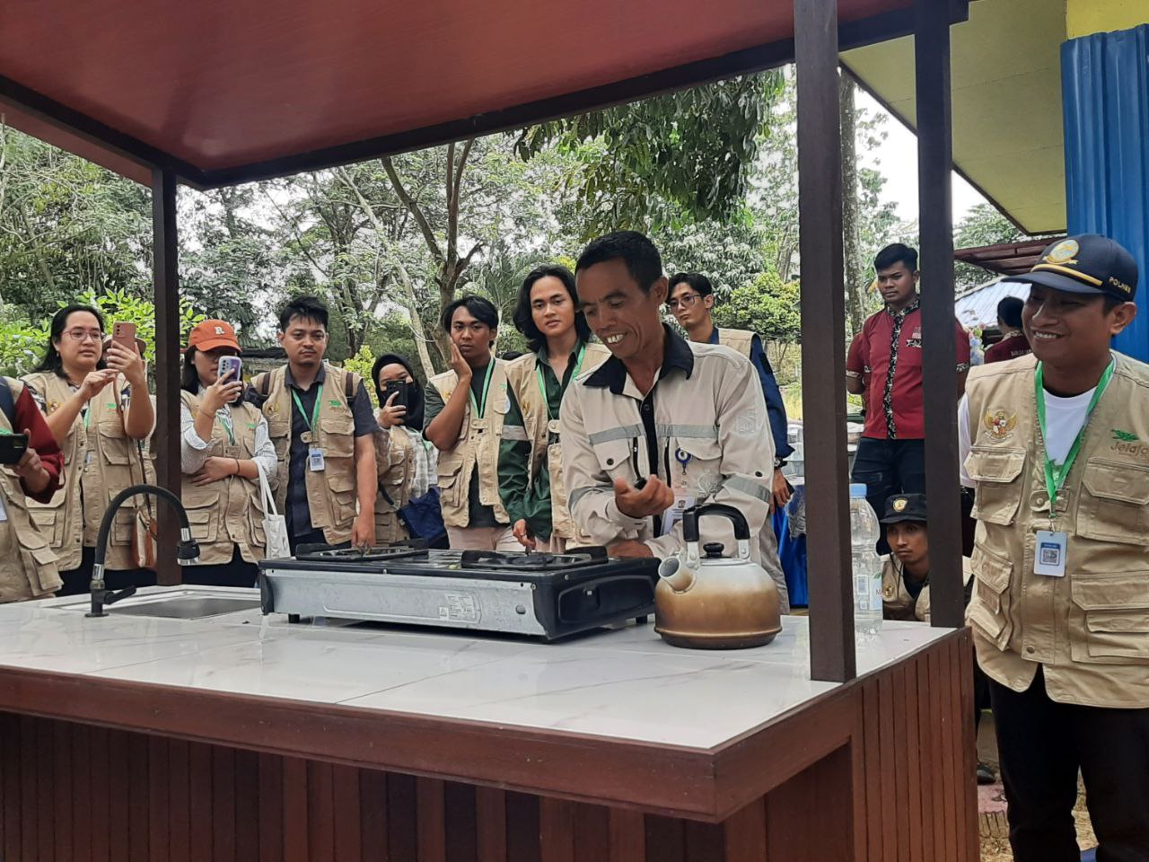 Peluang Kolaborasi pengembangan energi terbarukan dengan Perhutanan Sosial